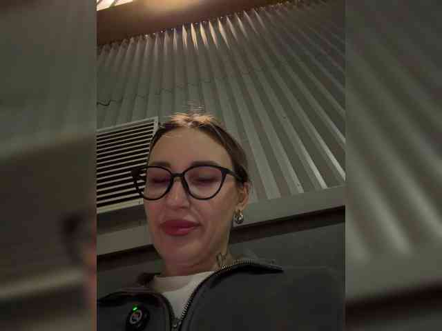 FetishTeacher webcam