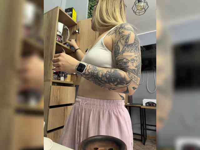 FetishTeacher webcam