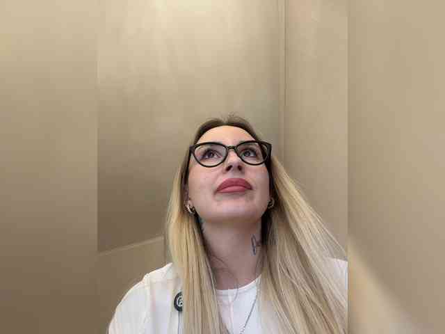 FetishTeacher webcam