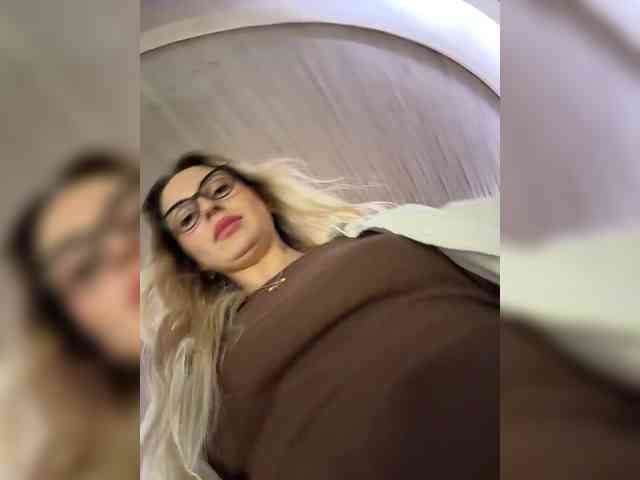 Miss-Fetish Sex Cam Show