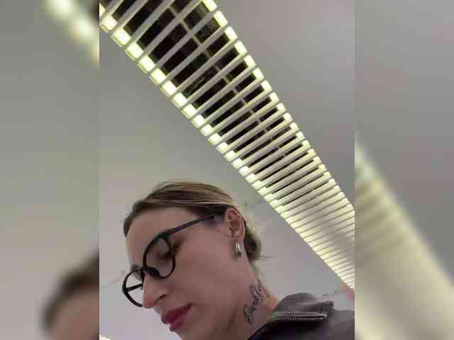 FetishTeacher webcam