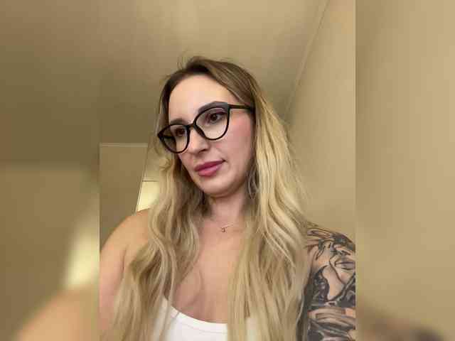 Miss-Fetish Sex Cam Show