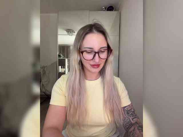 FetishTeacher webcam