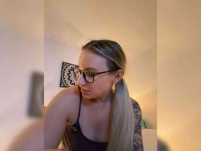 FetishTeacher webcam