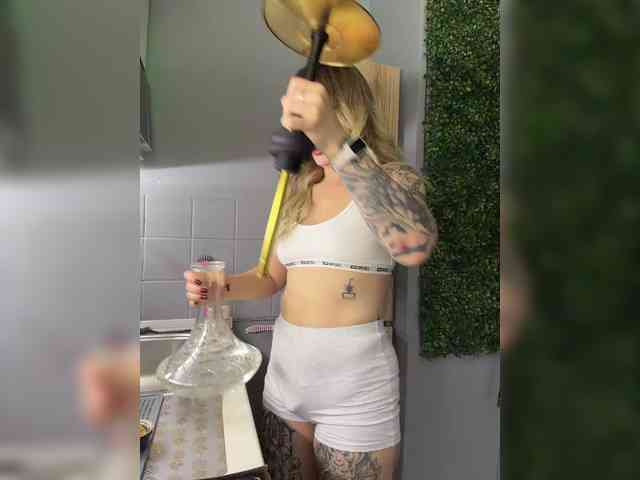Miss-Fetish