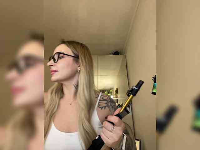 Miss-Fetish Sex Cam Show