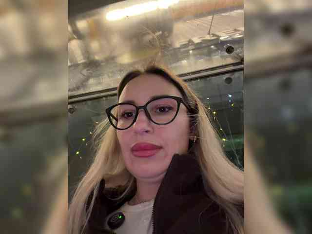 FetishTeacher webcam