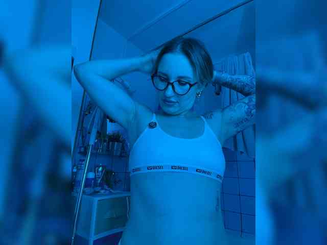 Модель: FetishTeacher