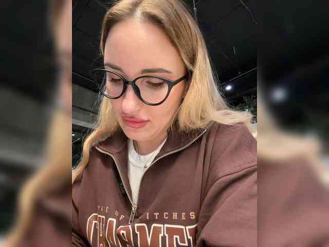 FetishTeacher webcam