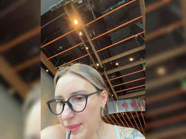 FetishTeacher webcam