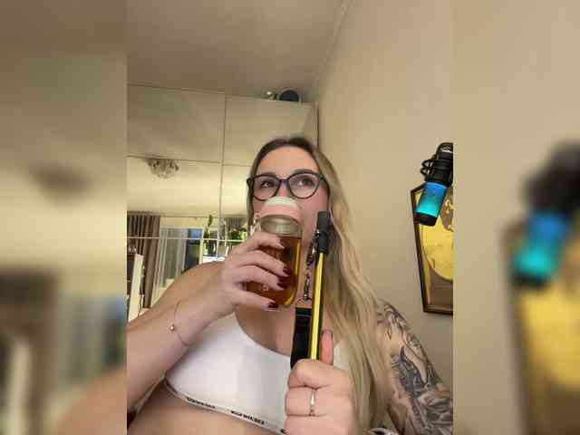 Miss-Fetish Sex Cam Show