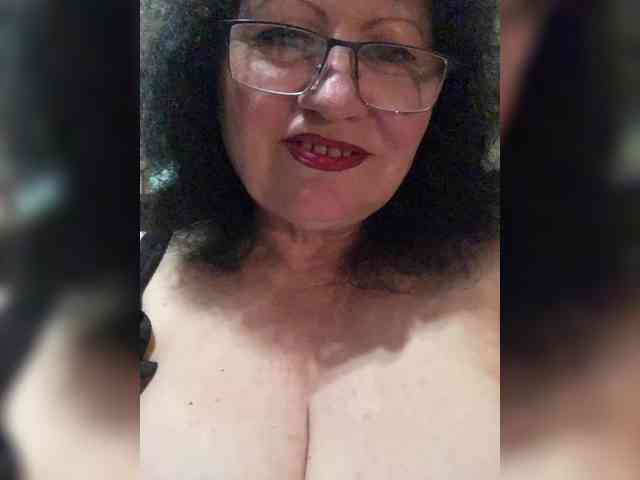 EmmaLust webcam