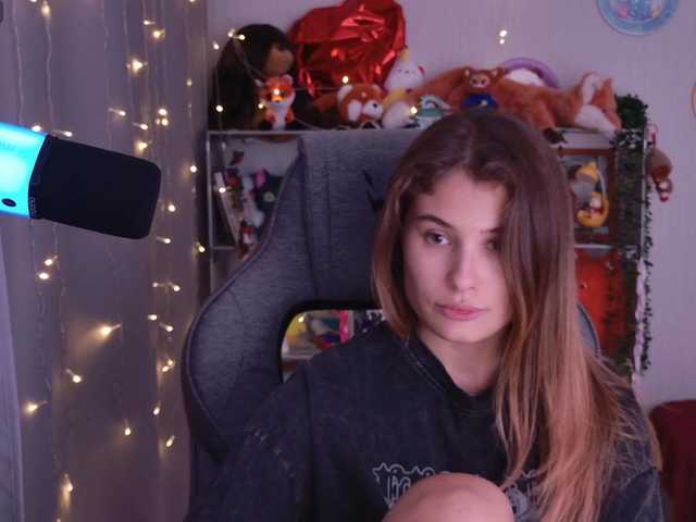 FOX69LOVE live cam on BongaCams