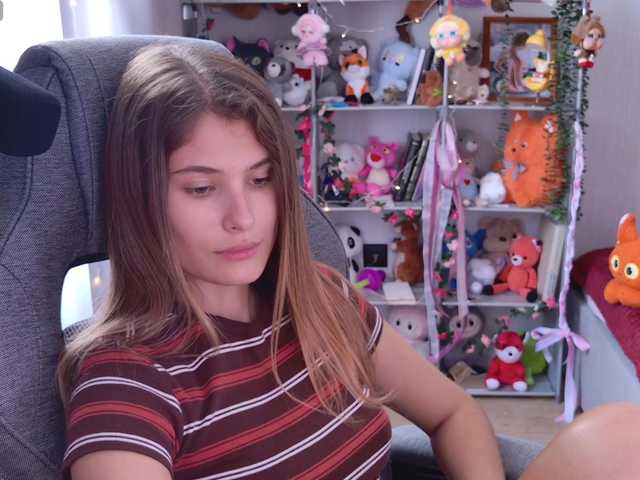 FOX69LOVE live cam on BongaCams