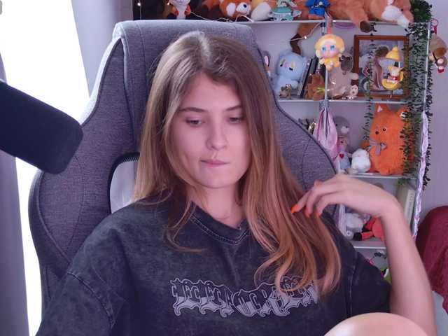 FOX69LOVE live cam on BongaCams