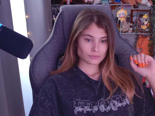 fox69love cam belle