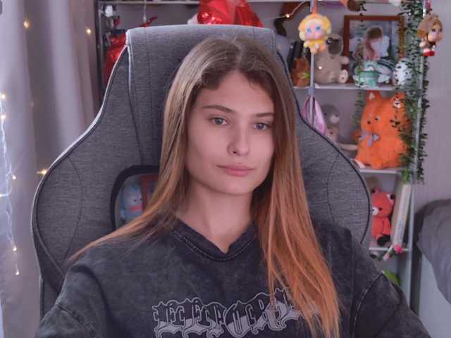 FOX69LOVE live cam on BongaCams