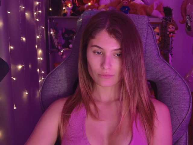 FOX69LOVE live cam on BongaCams