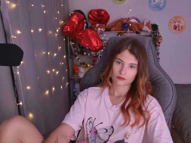 FOX69LOVE live cam on BongaCams