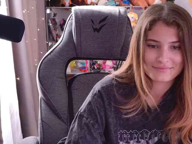 FOX69LOVE webcam
