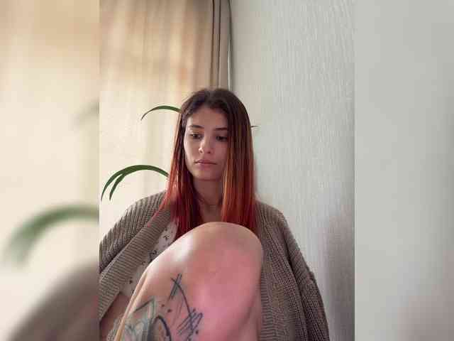 FOX69LOVE Live Webcam on BongaCams