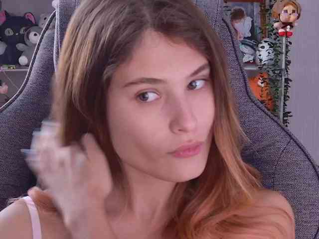 FOX69LOVE webcam