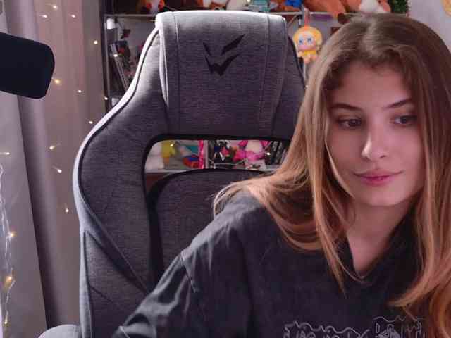 FOX69LOVE webcam