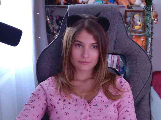 FOX69LOVE webcam