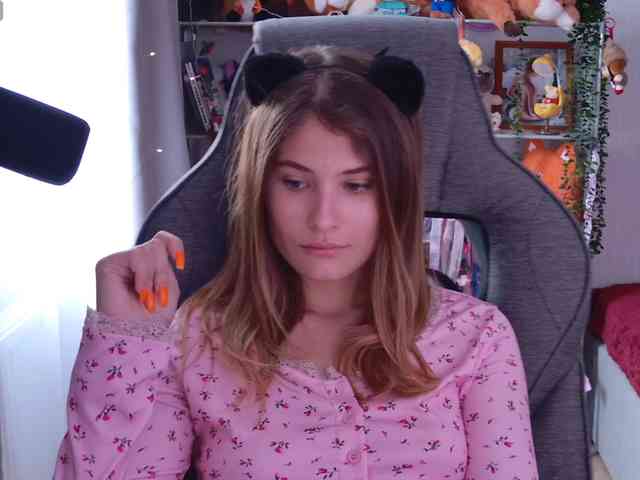 FOX69LOVE webcam