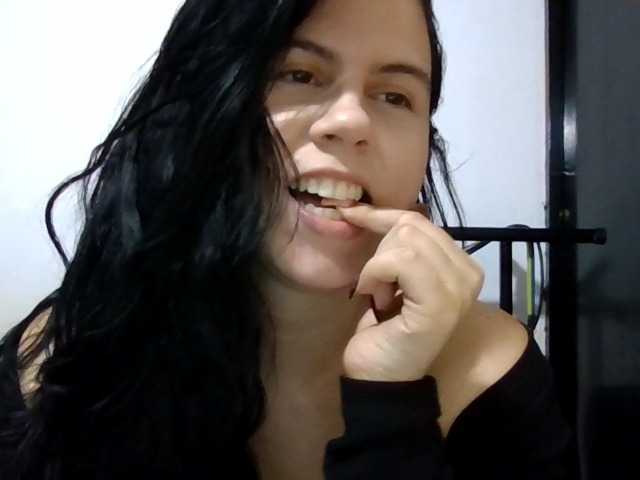 ShanellMoore live cam on BongaCams