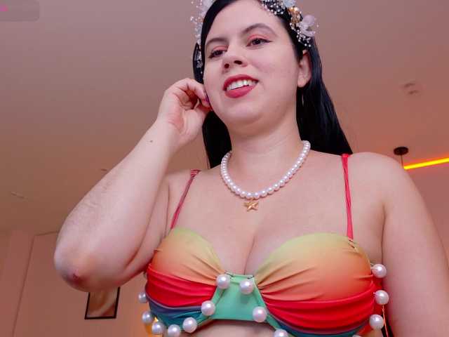 ShanellMoore live cam on BongaCams