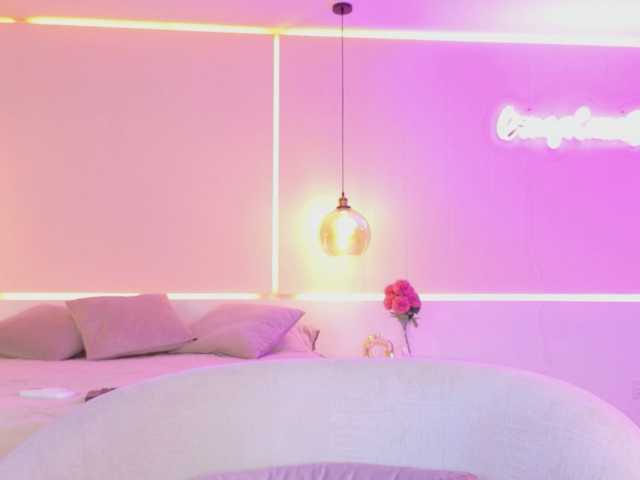 ShanellMoore live cam on BongaCams