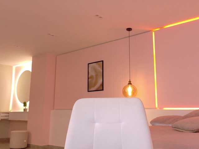 ShanellMoore live cam on BongaCams