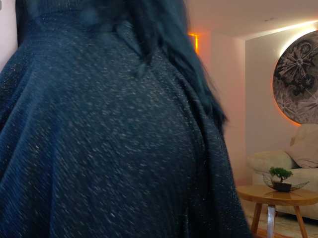 ShanellMoore live cam on BongaCams