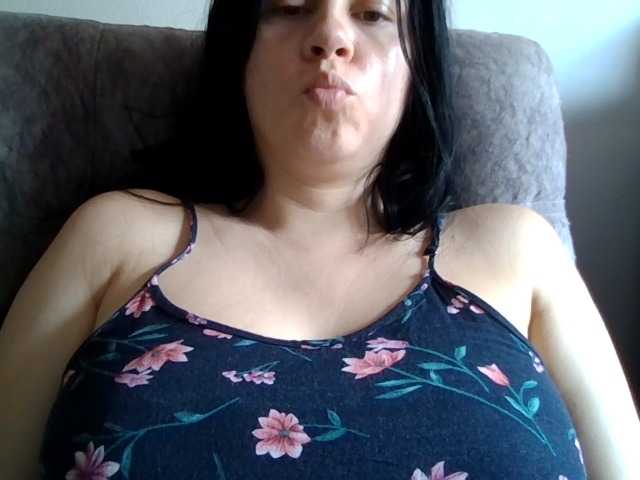 ShanellMoore live cam on BongaCams