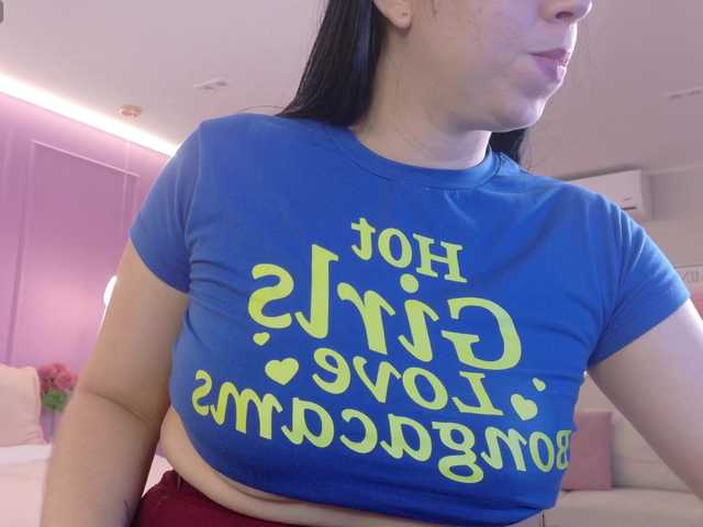 ShanellMoore live cam on BongaCams