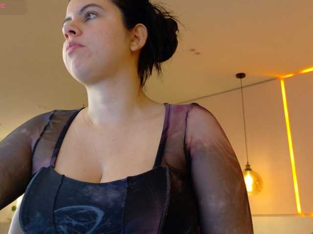 ShanellMoore live cam preview