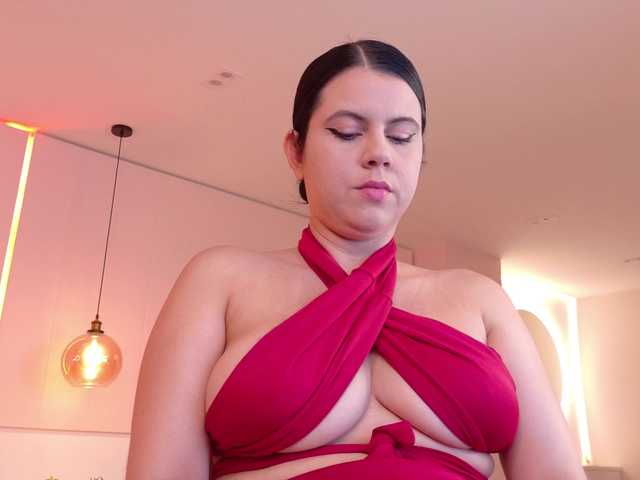 ShanellMoore live cam on BongaCams