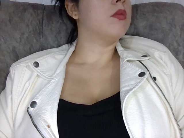 ShanellMoore live cam on BongaCams