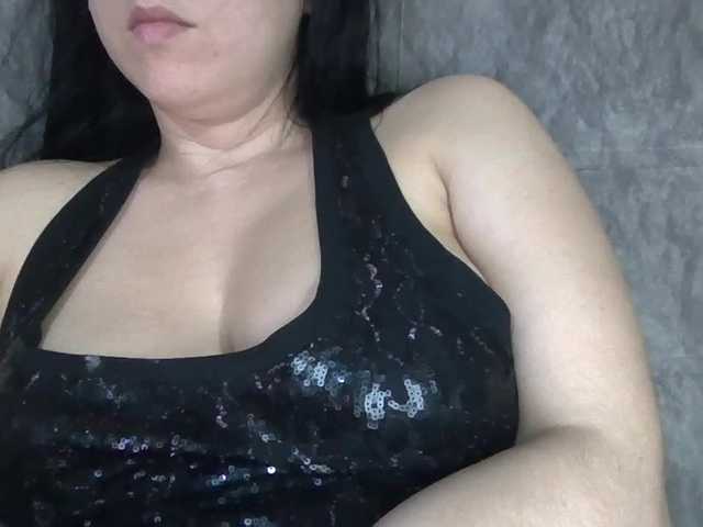 ShanellMoore live cam on BongaCams