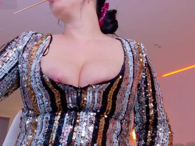 ShanellMoore live cam on BongaCams