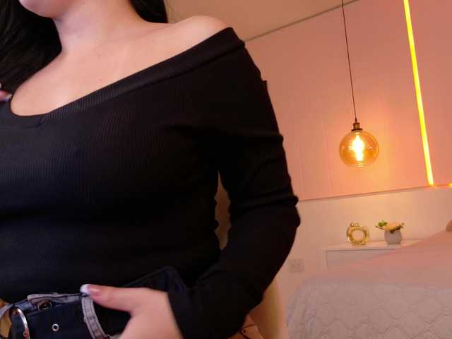 ShanellMoore live cam on BongaCams