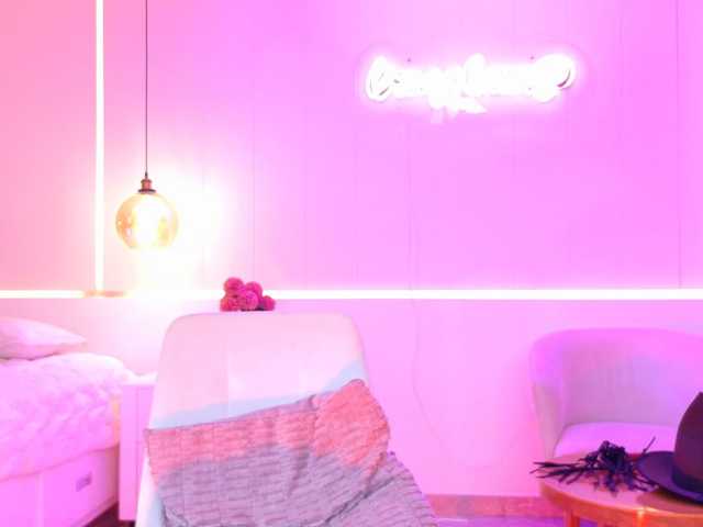 ShanellMoore live cam on BongaCams