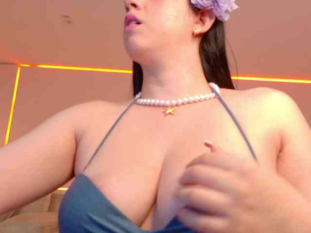 ShanellMoore webcam