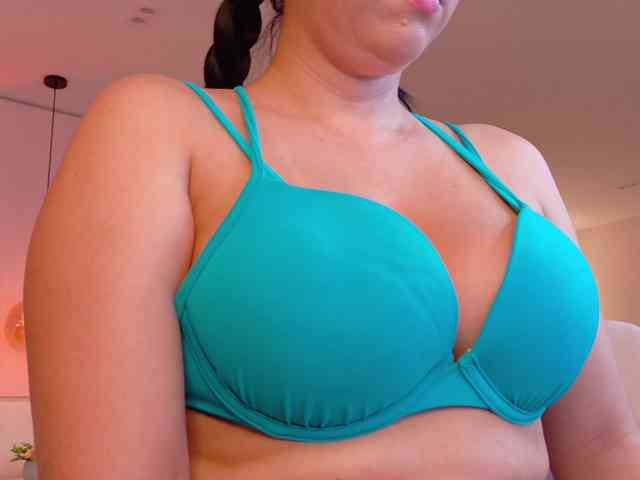 ShanellMoore webcam