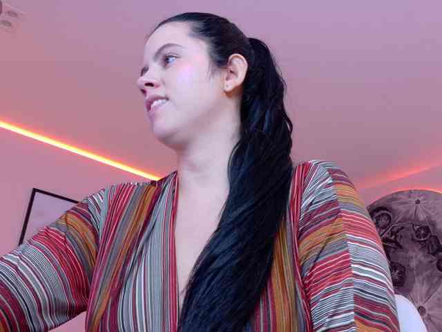 ShanellMoore webcam