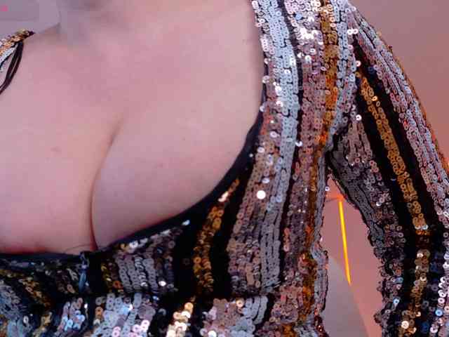 ShanellMoore webcam