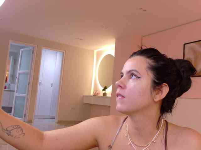 ShanellMoore webcam