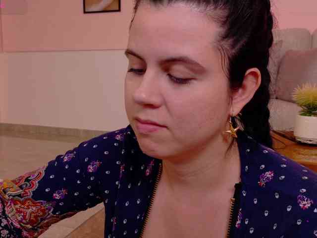 ShanellMoore Live Webcam on BongaCams