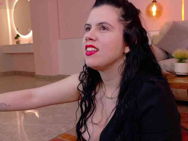 ShanellMoore webcam
